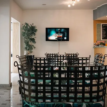 ホテル Fattori チェゼナーティコ